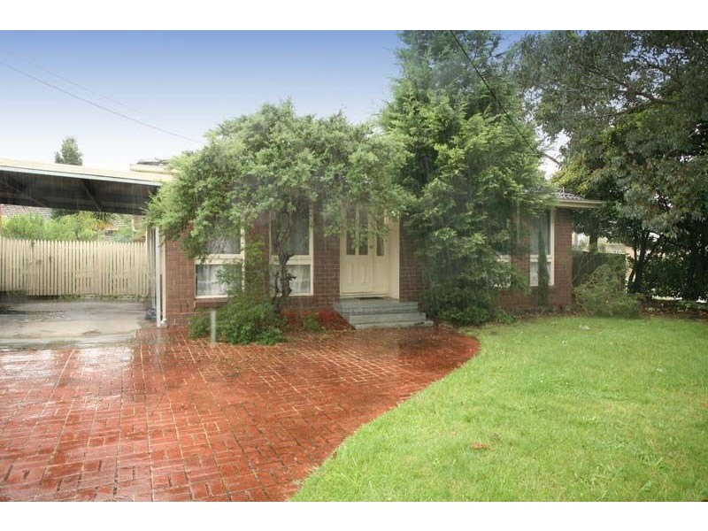 107 King Arthur Drive, Glen Waverley VIC 3150