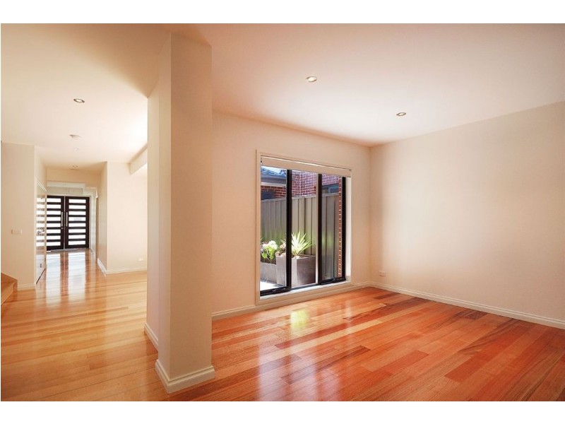 22B Viewpoint Avenue, Glen Waverley VIC 3150