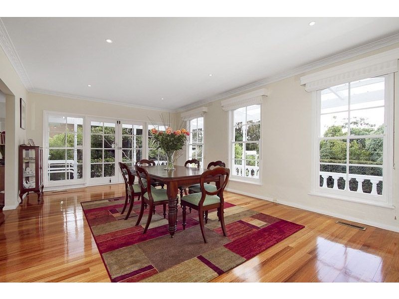 12 Wynyard Street, Glen Waverley VIC 3150