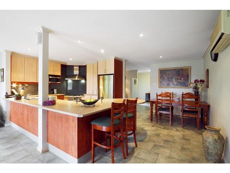 6 Plymouth Street, Glen Waverley VIC 3150