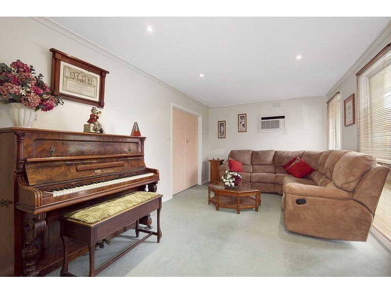 6 Plymouth Street, Glen Waverley VIC 3150