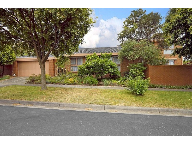 98 Mary Avenue, Wheelers Hill VIC 3150