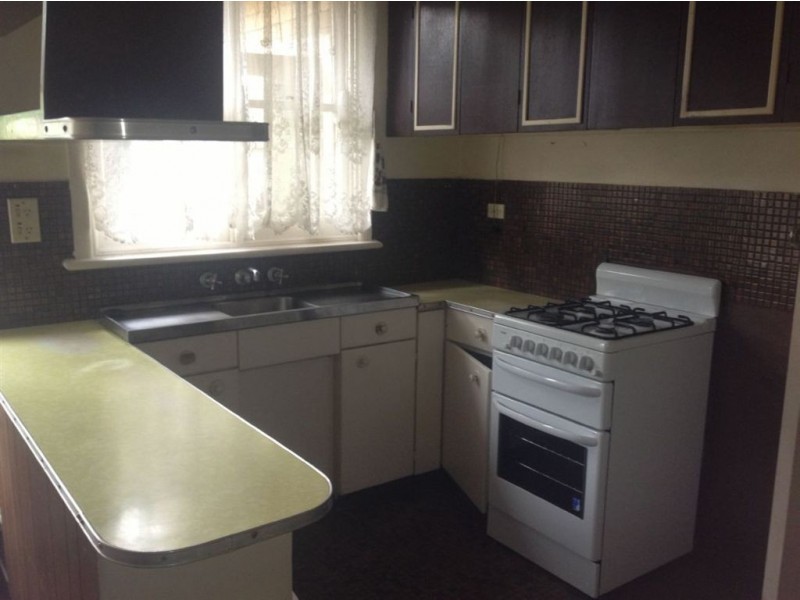 39 Panoramic Grove, Glen Waverley VIC 3150