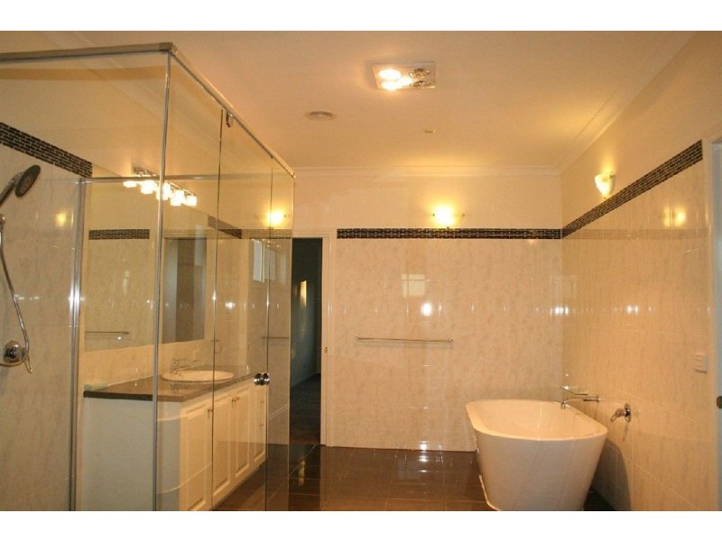 80B Bogong Avenue, Glen Waverley VIC 3150