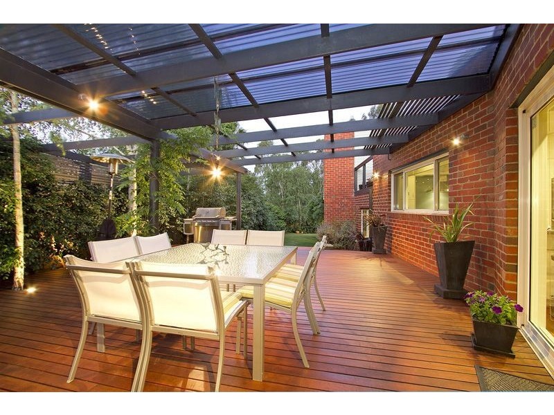 2 St Georges Court, Glen Waverley VIC 3150