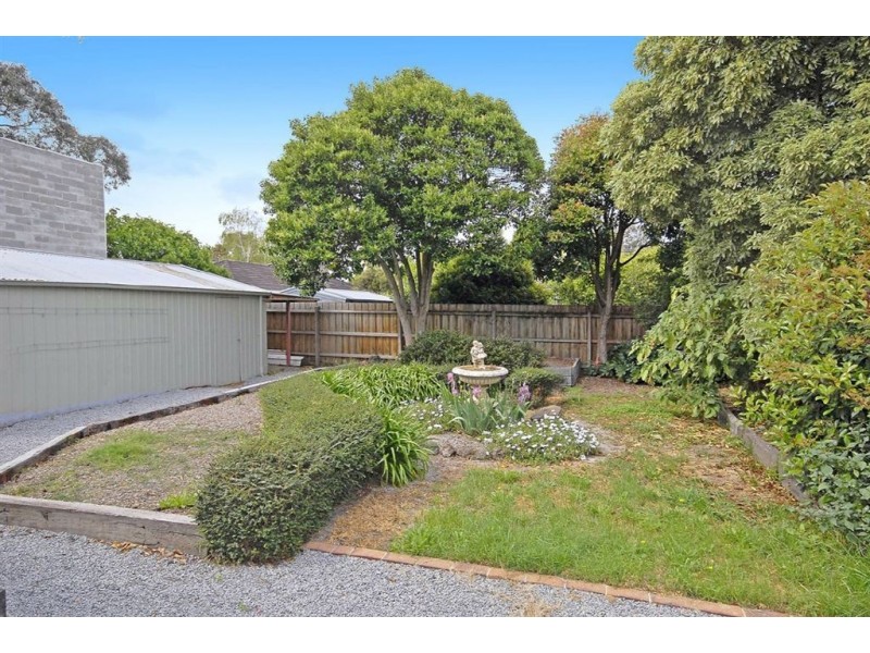 22 Koonalda Avenue, Glen Waverley VIC 3150