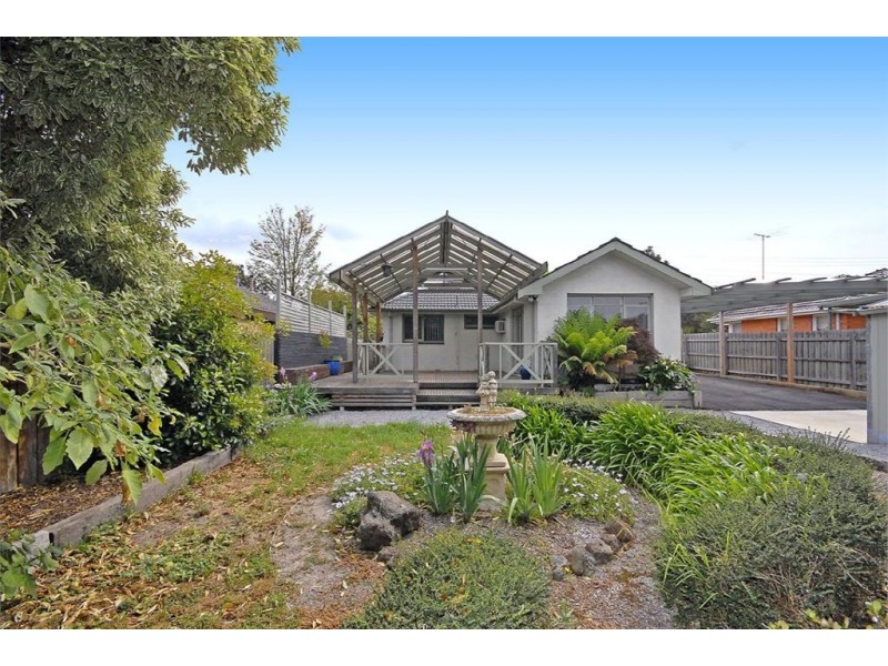 22 Koonalda Avenue, Glen Waverley VIC 3150