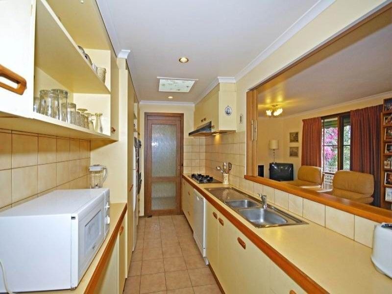 13 Michael Avenue, Glen Waverley VIC 3150
