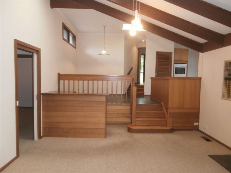 104 Jells Road, Wheelers Hill VIC 3150