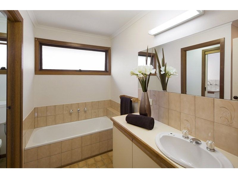 1/21 Quaintance Street, Mount Waverley VIC 3149