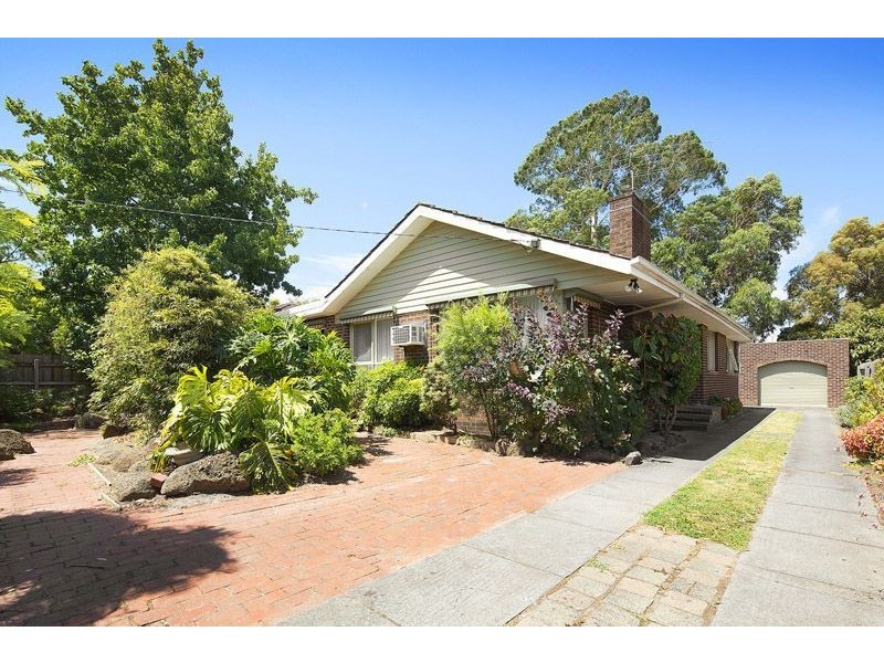 66 Watsons Road, Glen Waverley VIC 3150