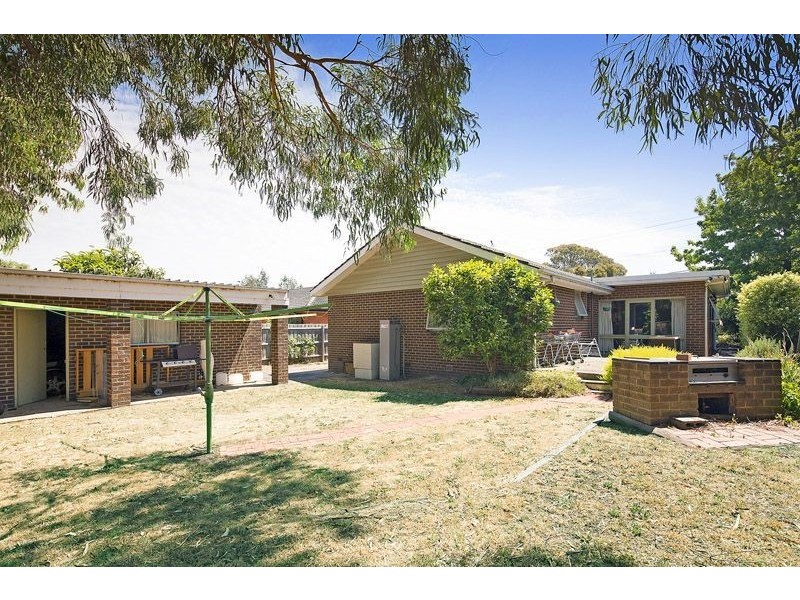 66 Watsons Road, Glen Waverley VIC 3150