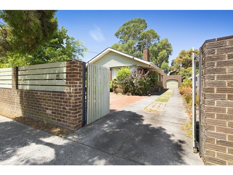 66 Watsons Road, Glen Waverley VIC 3150