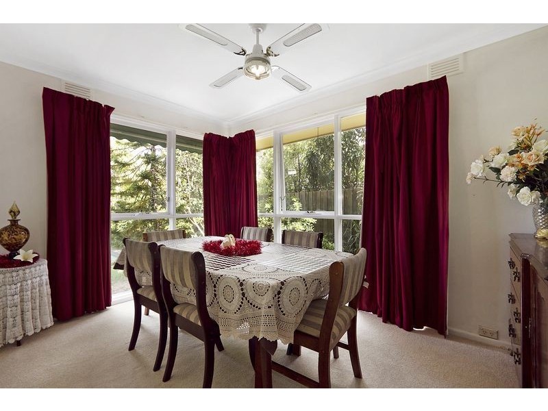 9 Norfolk Street, Glen Waverley VIC 3150