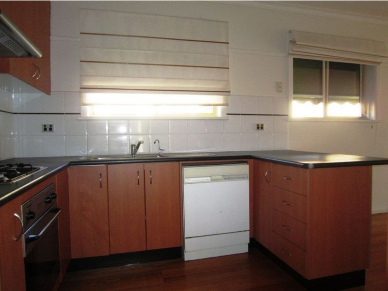 37 Seaview Crescent, Mulgrave VIC 3170