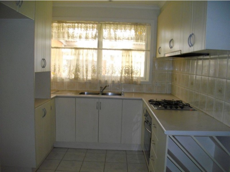 25 Singleton Drive, Mulgrave VIC 3170