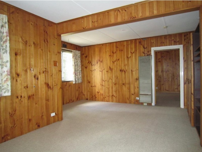 101 Bogong Avenue, Glen Waverley VIC 3150