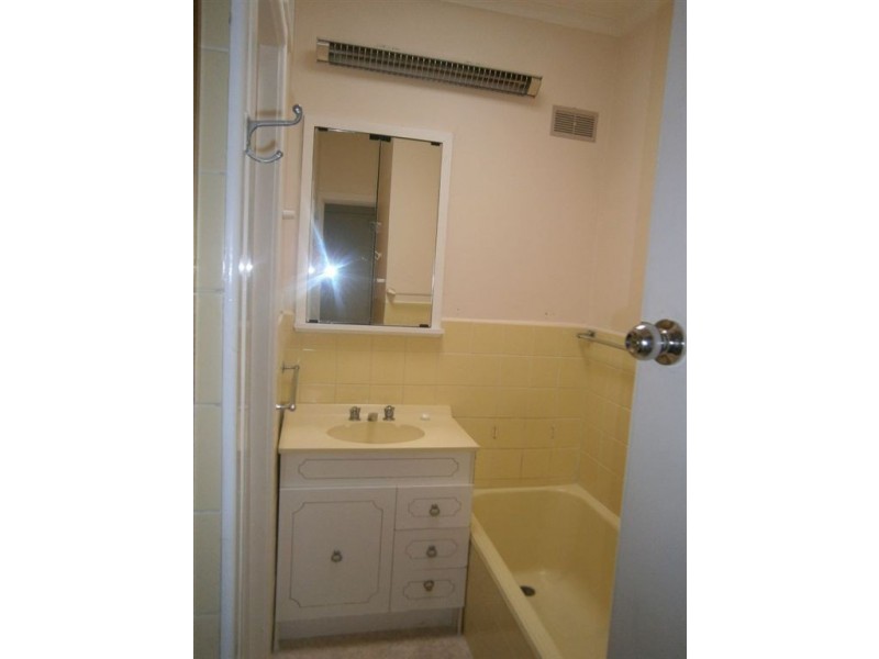 101 Bogong Avenue, Glen Waverley VIC 3150