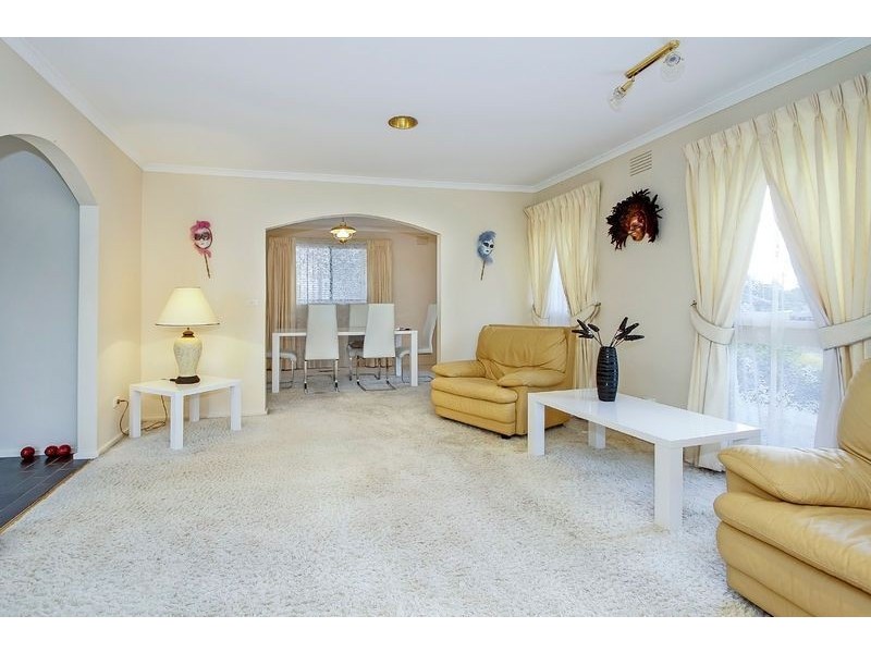 22 Grovelands Drive, Mulgrave VIC 3170