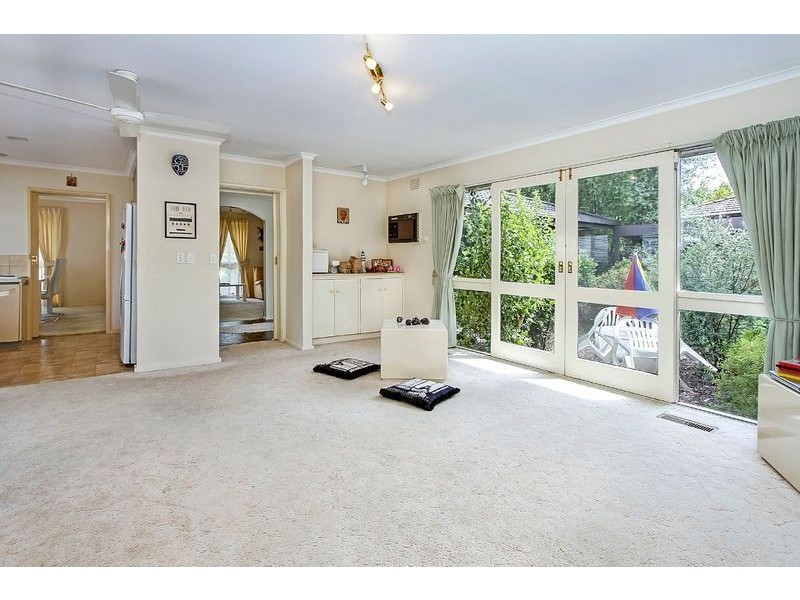 22 Grovelands Drive, Mulgrave VIC 3170