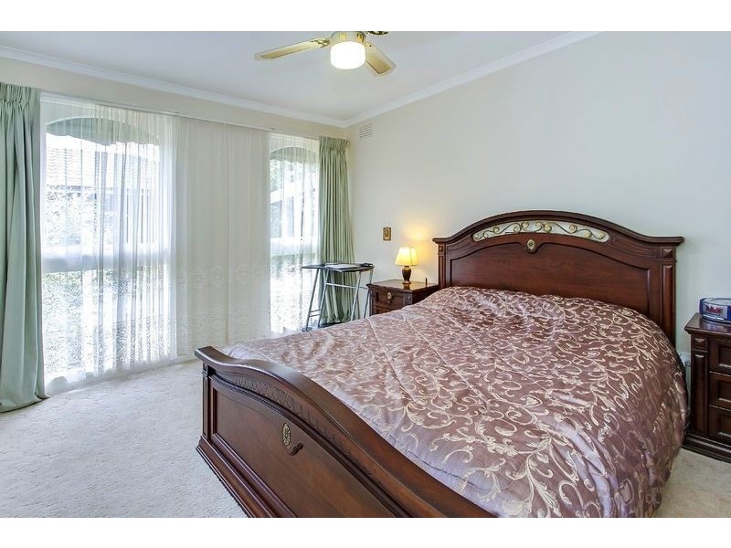 22 Grovelands Drive, Mulgrave VIC 3170