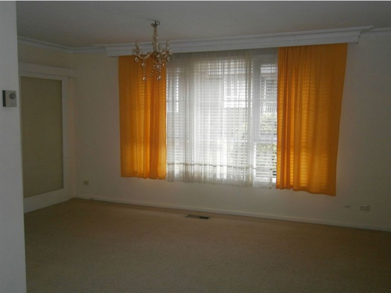 2/107 Bogong Avenue, Glen Waverley VIC 3150