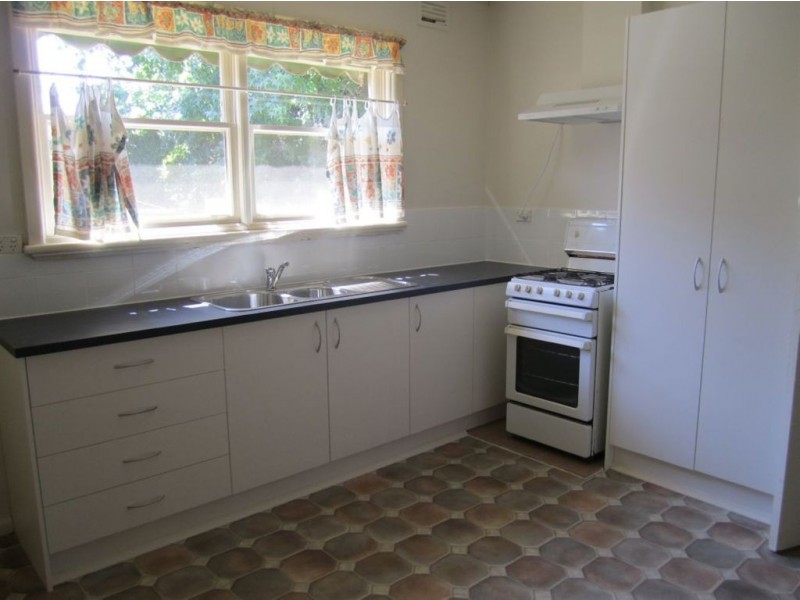 30 Mulgrave Street, Glen Waverley VIC 3150