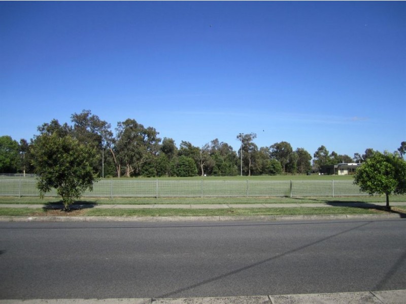 30 Mulgrave Street, Glen Waverley VIC 3150