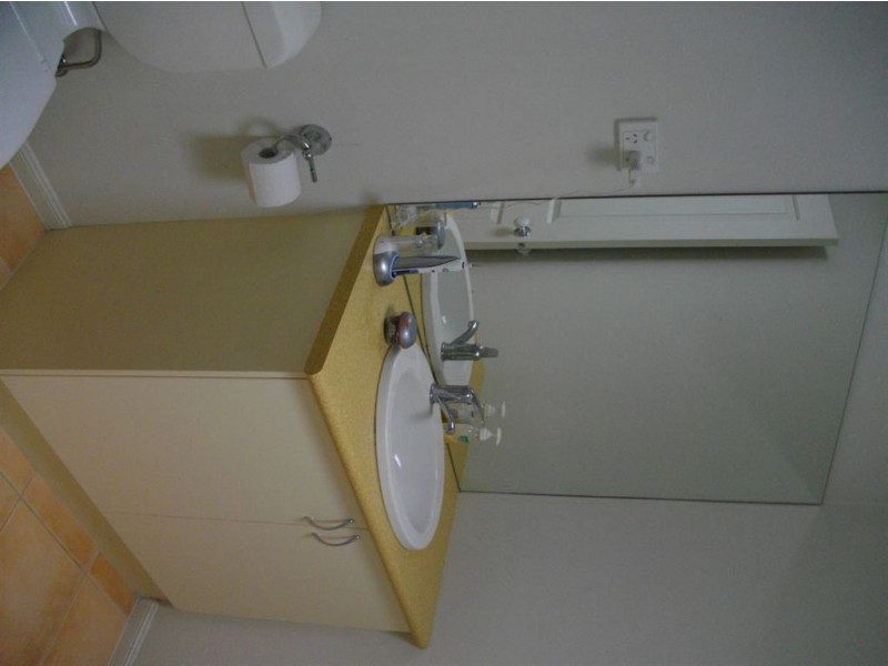 1/22 Tulloch Grove, Glen Waverley VIC 3150