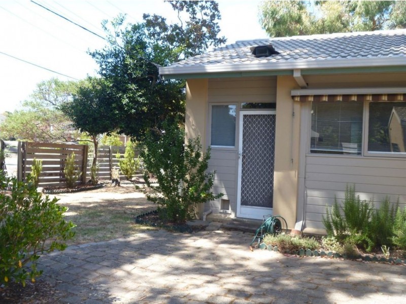 1/9-11 Orchard Street, Glen Waverley VIC 3150