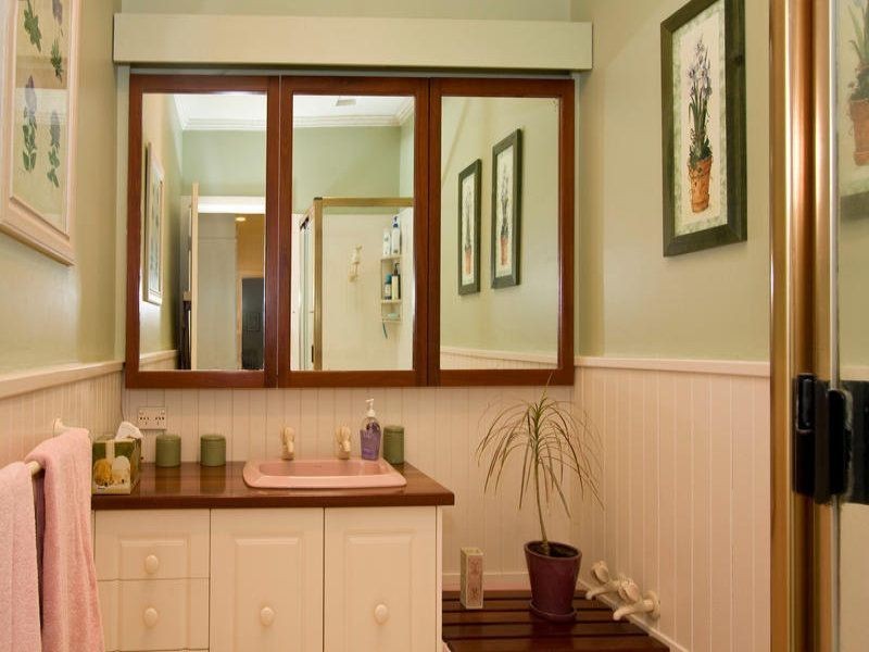 32 Lincoln Avenue, Glen Waverley VIC 3150