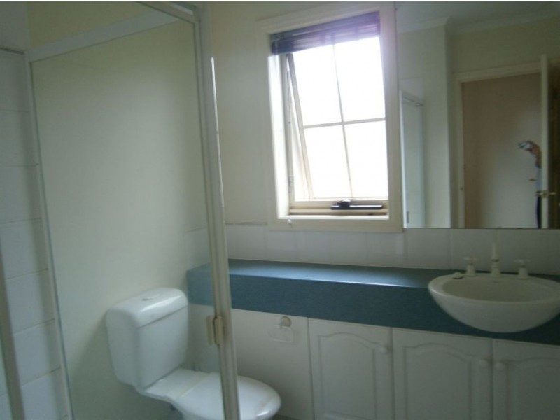 12/60 Avendon Blvd, Glen Waverley VIC 3150