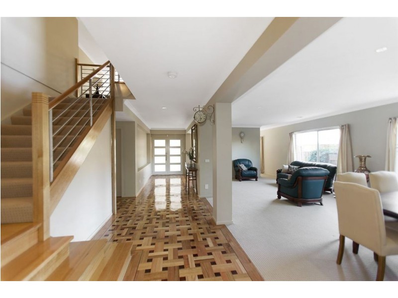 59 Mary Avenue, Wheelers Hill VIC 3150