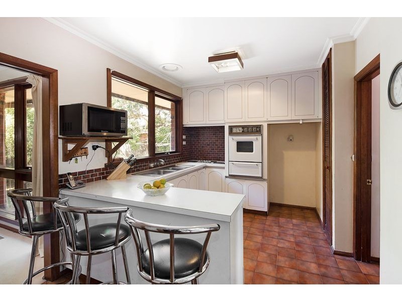 5 Camden Court, Glen Waverley VIC 3150