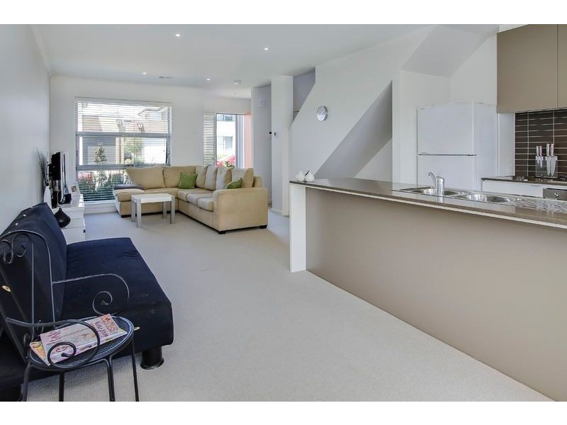 6 Newport Drive, Mulgrave VIC 3170