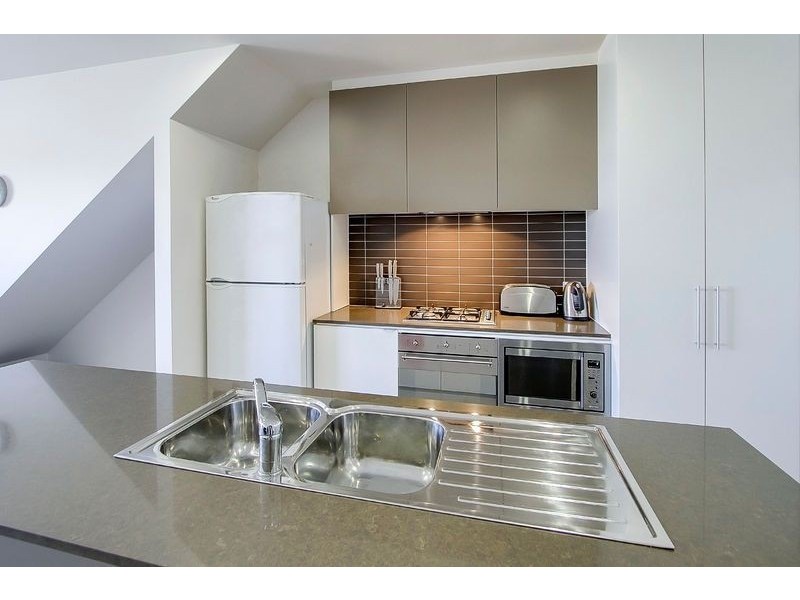 6 Newport Drive, Mulgrave VIC 3170