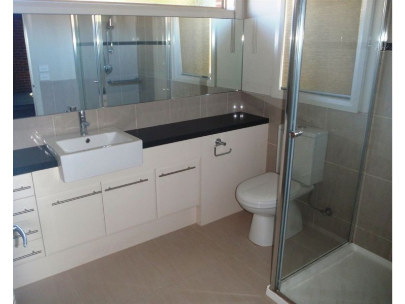 2/41 Myers Avenue, Glen Waverley VIC 3150