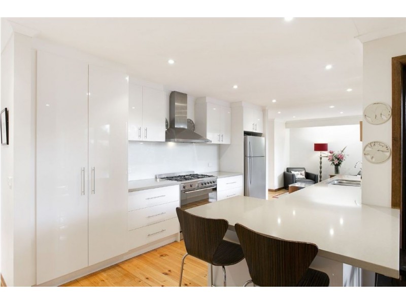 22 Wilton Crescent, Wheelers Hill VIC 3150