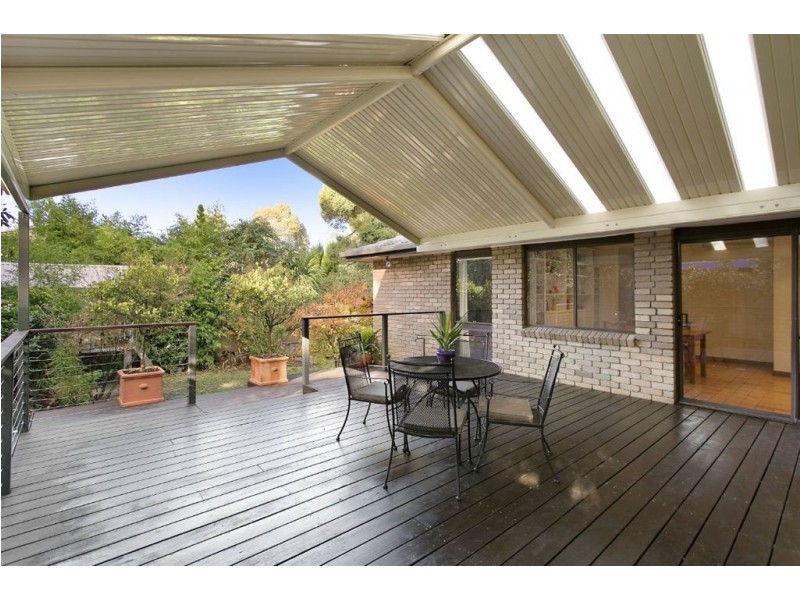 22 Wilton Crescent, Wheelers Hill VIC 3150
