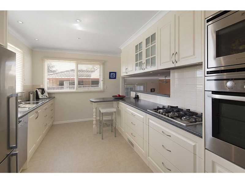 10 Midway Street, Mount Waverley VIC 3149