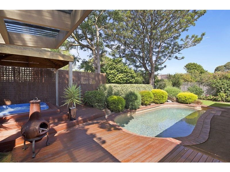 10 Midway Street, Mount Waverley VIC 3149