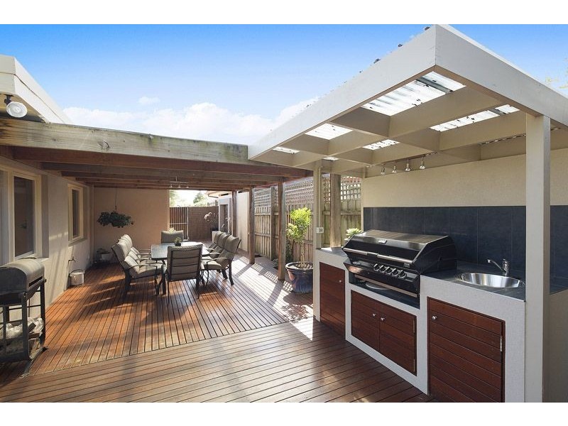 10 Midway Street, Mount Waverley VIC 3149