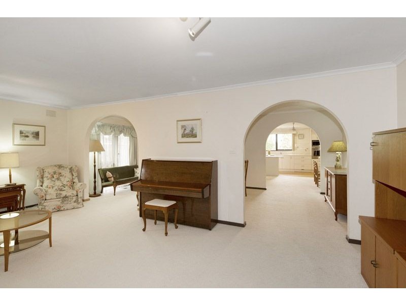 10 Cavill Court, Vermont South VIC 3133