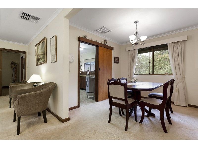 3 Crosby Drive, Glen Waverley VIC 3150