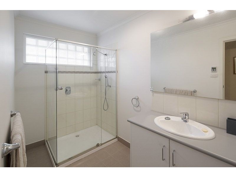 43 Meadowbrook Drive, Wheelers Hill VIC 3150