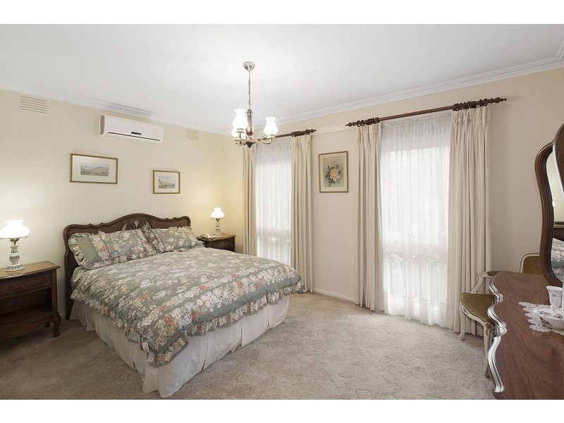 43 Meadowbrook Drive, Wheelers Hill VIC 3150