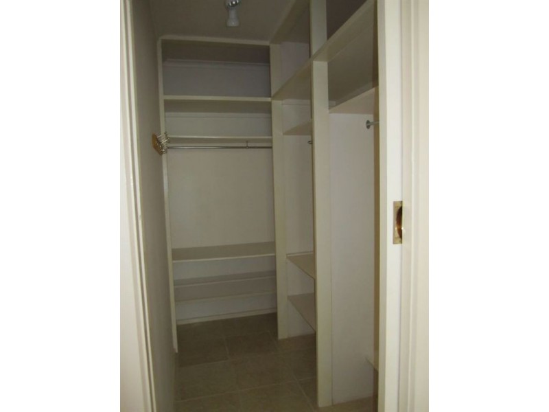 25 Snowden Drive, Glen Waverley VIC 3150