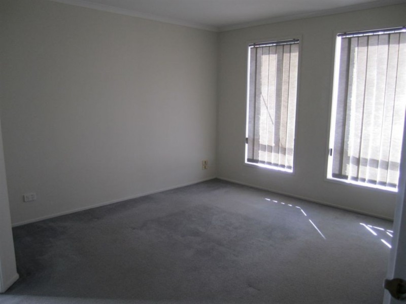 8 Baroda Avenue, Glen Waverley VIC 3150