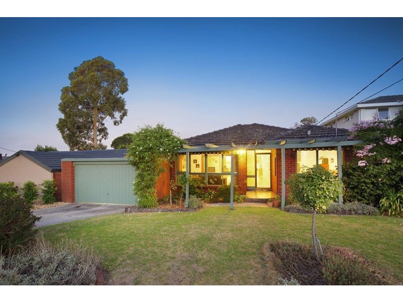 40 Madigan Drive, Glen Waverley VIC 3150