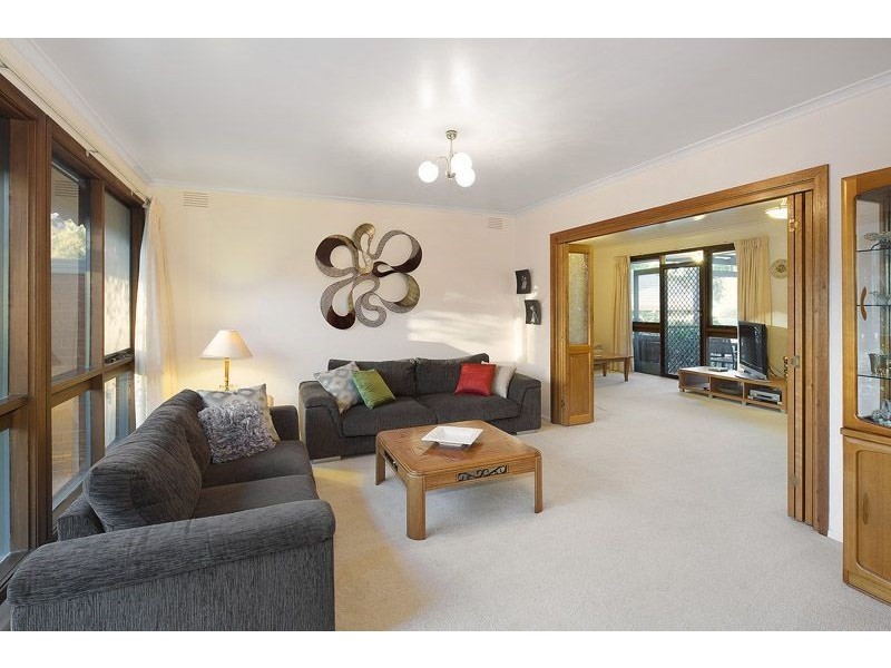 40 Madigan Drive, Glen Waverley VIC 3150